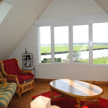 Les Marais De La Douve Hébergement de vacances *