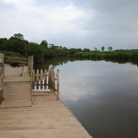 Les Marais De La Douve