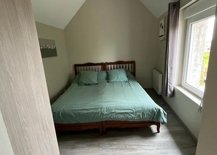 Les Marais De La Douve Hébergement de vacances *