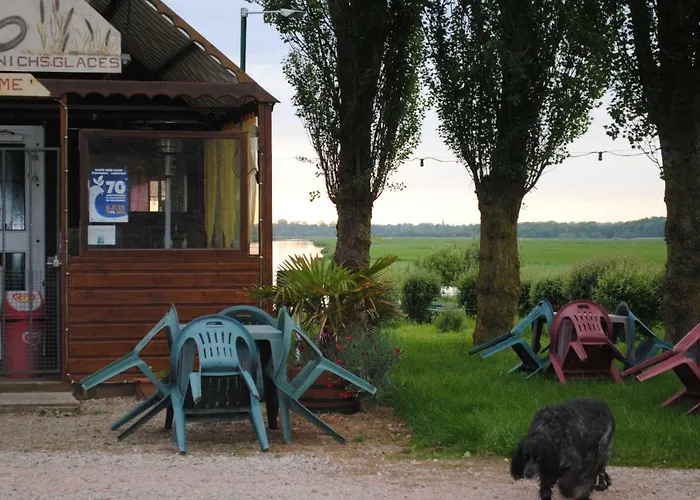 Les Marais De La Douve *
